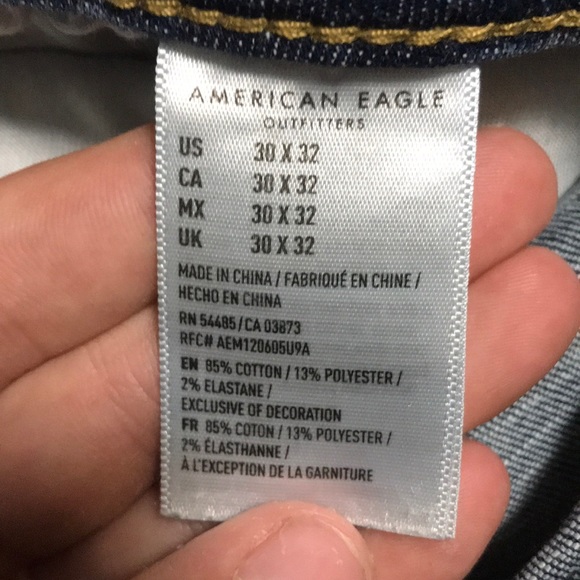 American Eagle blue ripped jeans - Picture 4 of 5